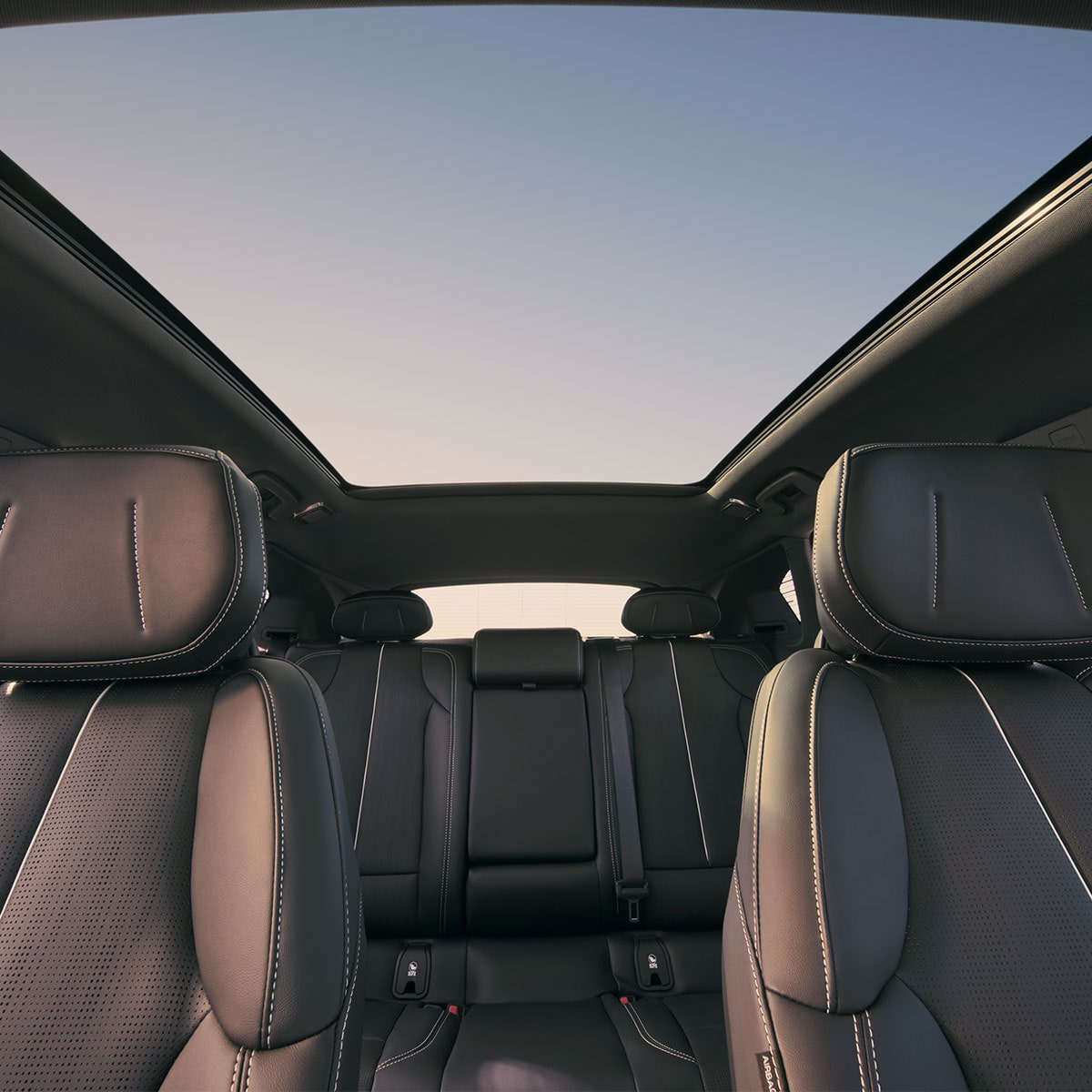 my26-optiq-gallery-grid-interior-glass-roof.jpg