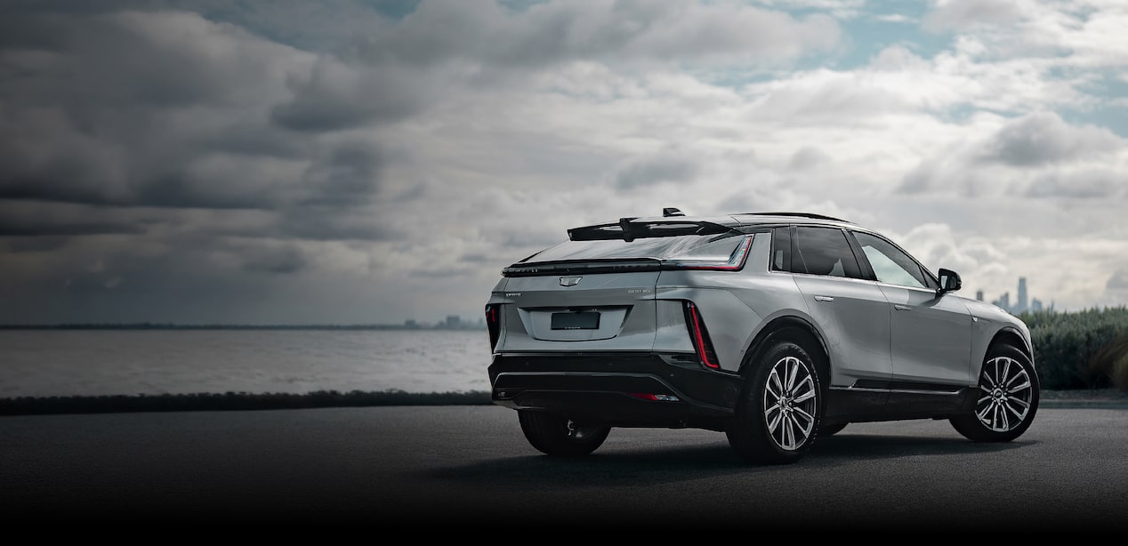 2025 Cadillac LYRIQ Side On View