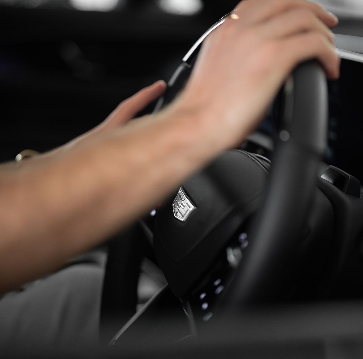 Cadillac LYRIQ steering wheel