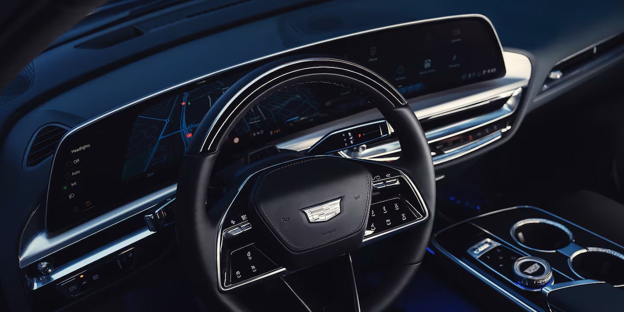 Connected infotainment in Cadillac LYRIQ