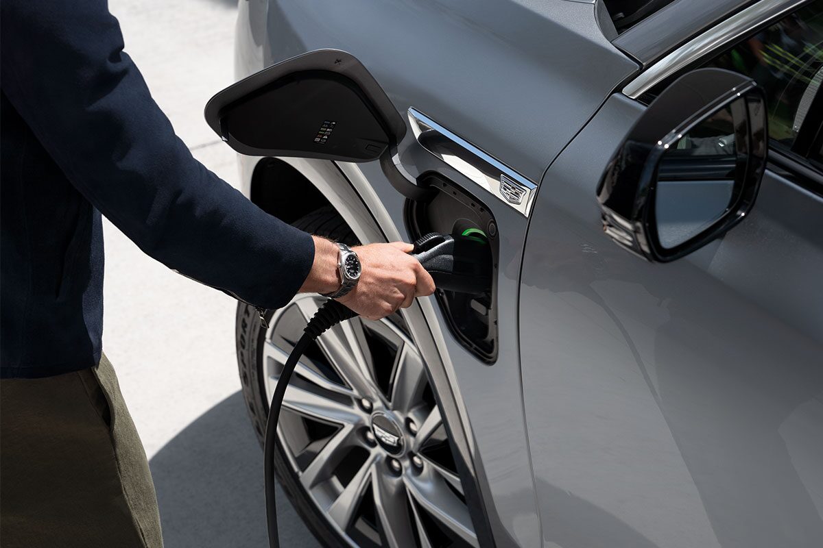 Close-up of a Person Putting the EV Charger into the 2026 VISTIQ's Charging Port